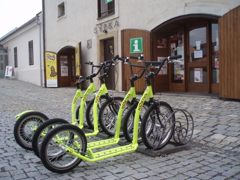Půjčovna koloběžek