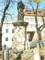 Barokní socha - Svatý Jan Nepomucký z roku 1776