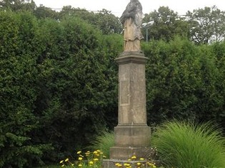 Socha sv. Jana Nepomuckého