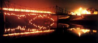 Portálový nýtovaný most přes Moravu