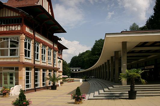 Stavby Dušana Jurkoviče