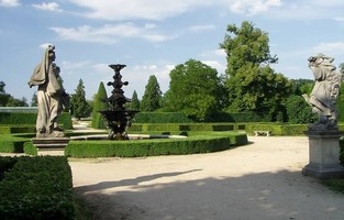 Lednice – zámecký park