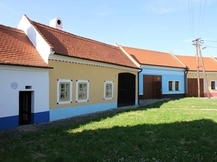 Památkové domky na Rajčovně č.p. 283 a 284