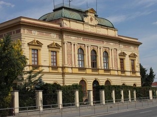 Gymnázium v Uherském Hradišti