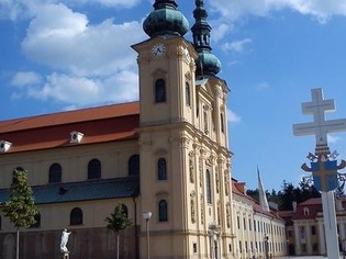 Velehrad, Bazilika Nanebevzetí Panny Marie a sv. Cyrila a Metoděje