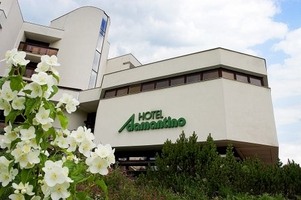 Hotel Adamantino