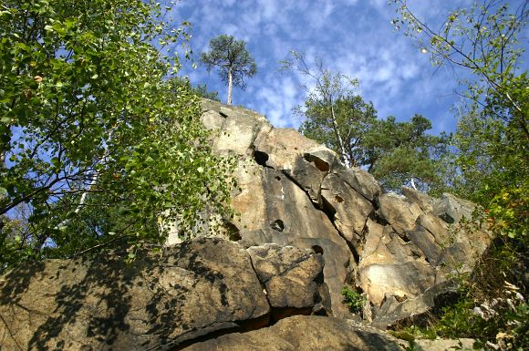 Přírodní památka Břestecká skála