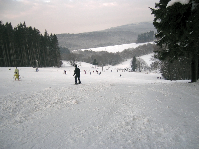 Lyžařský a turistický areál na Mikulčině vrchu