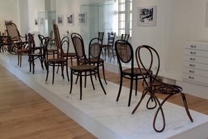 Historický ohýbaný nábytek