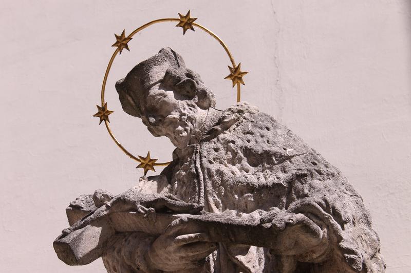 Socha sv. Jana Nepomuckého