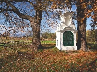 Výklenková kaplička