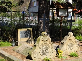 Hroby Portášů Valašská Bystřice