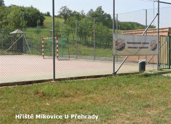 Víceúčelové hřiště