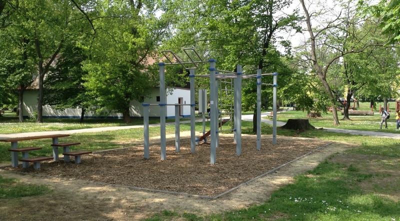 Workoutové hřiště