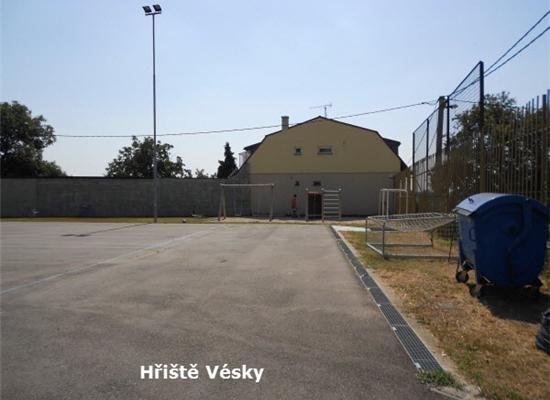 Víceúčelové hřiště Vésky