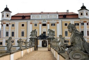 Státní zámek Milotice