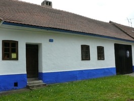 Objekt - hospodářská usedlost č.p. 65 ve centru Vlčnova