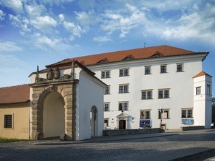 Zámek Uherský Ostroh - zámecká galerie