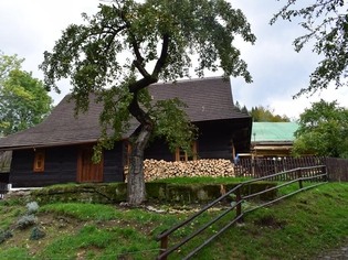 Rodový shluk valašských chalup - Raťkov