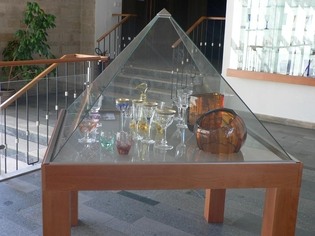 Expozice skla a sklářských výrobků