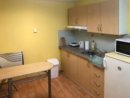 Malý apartmán - kuchyňka