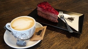 foto Kavárna Továrna