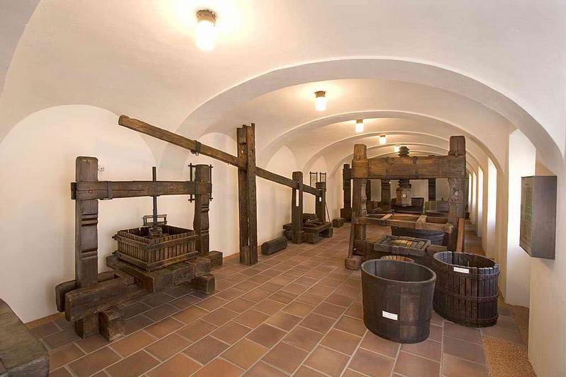 Naučná vinařská stezka Valtice