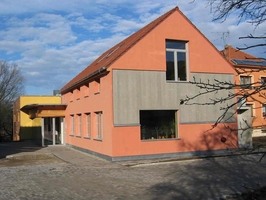 Dům, čelní pohled