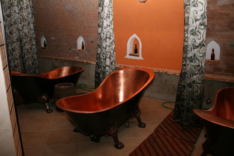 ROŽNOVSKÉ PIVNÍ LÁZNĚ